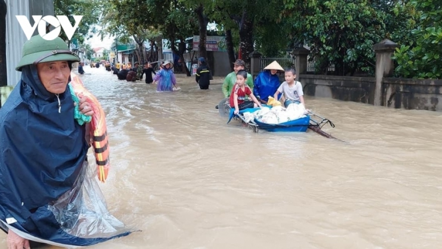 Heavy rain floods parts of Vietnamese locality in central region