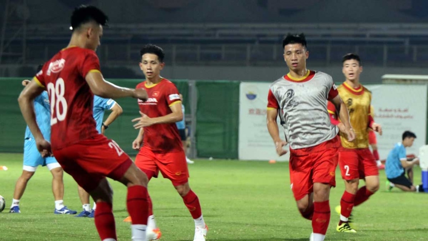 Vietnamese footballers train hard ahead of World Cup qualifiers