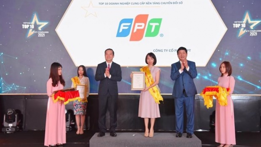FPT Group wins big at Top 10 Vietnam ICT Companies awards