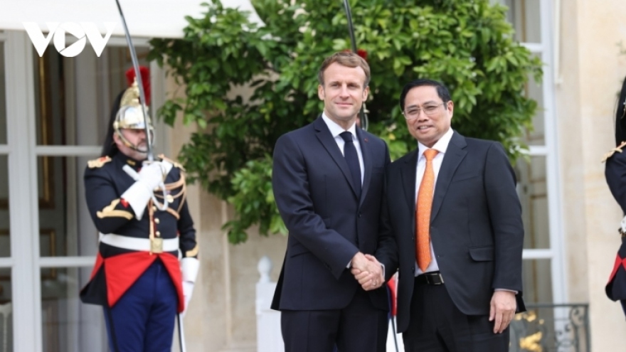 France wants to deepen strategic partnership with Vietnam, says Macron