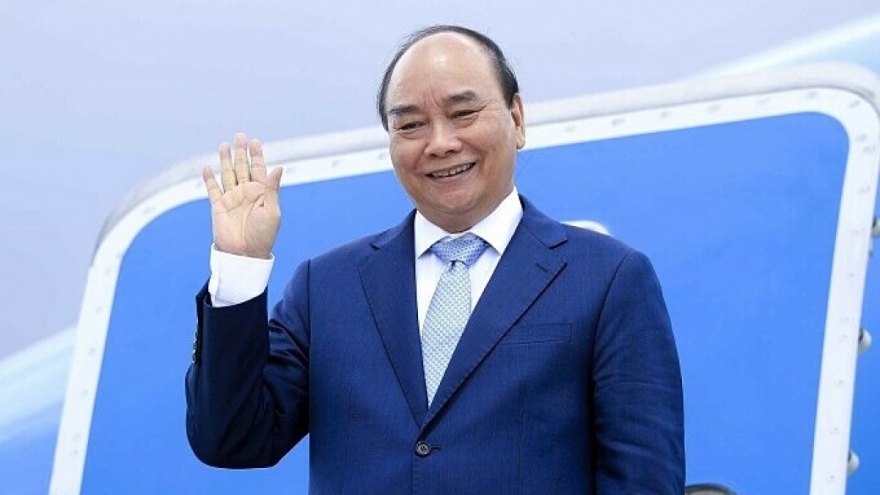 President Phuc departs for official visit to Switzerland