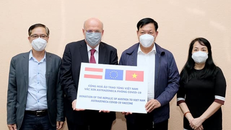 Austria donates 50,000 AstraZeneca vaccine doses to Vietnam 