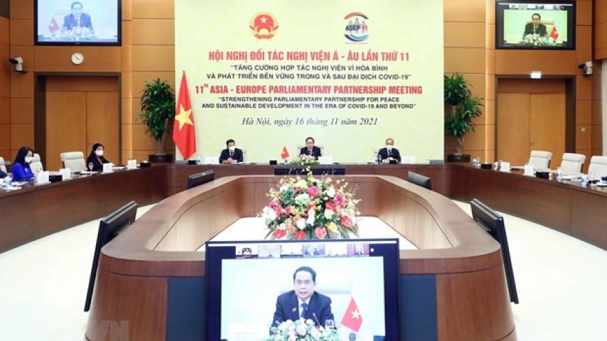 Vietnam calls for further sharing of COVID-19 vaccines, treatment drugs at ASEP-11