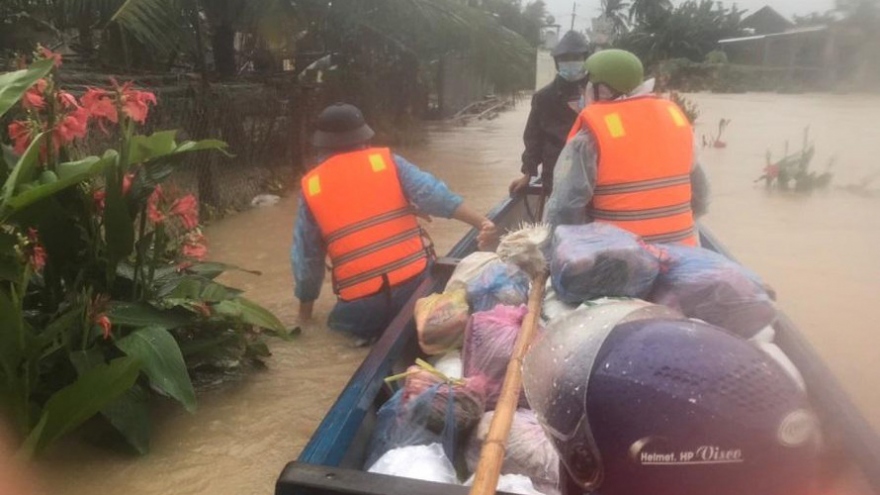 Central provinces hit by flooding and landslides