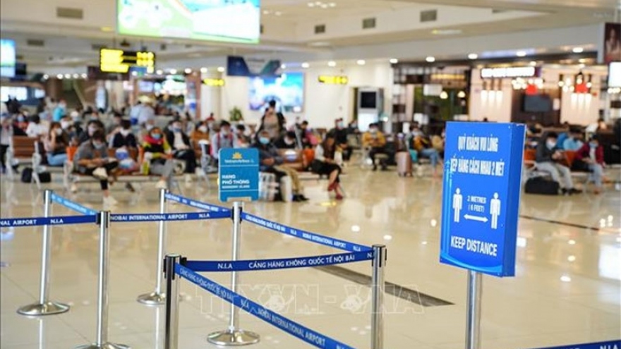 Five Vietnamese airports receive Airport Health Accreditation