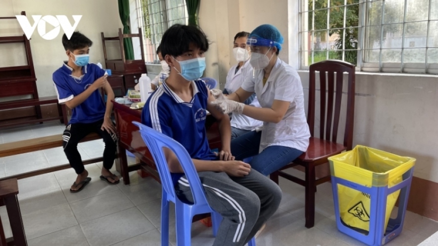Southern localities accelerate vaccinations to halt COVID-19 outbreak