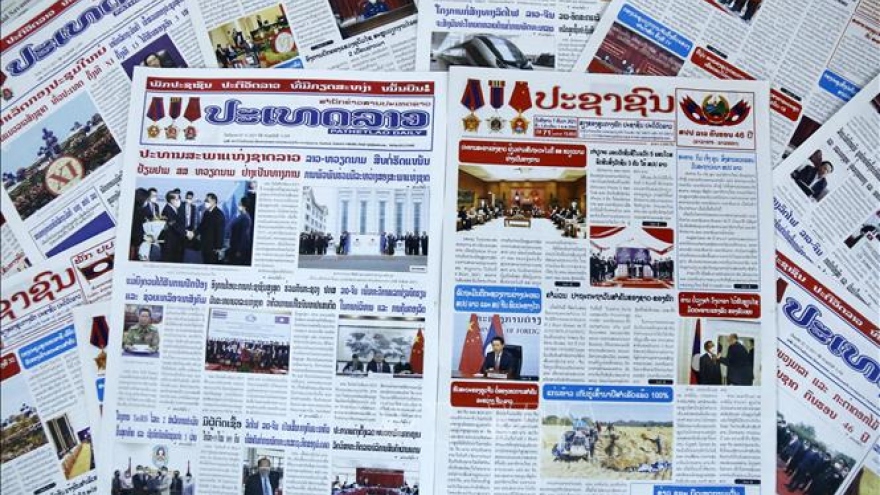 Top Lao legislator’s Vietnam visit grabs Lao headlines