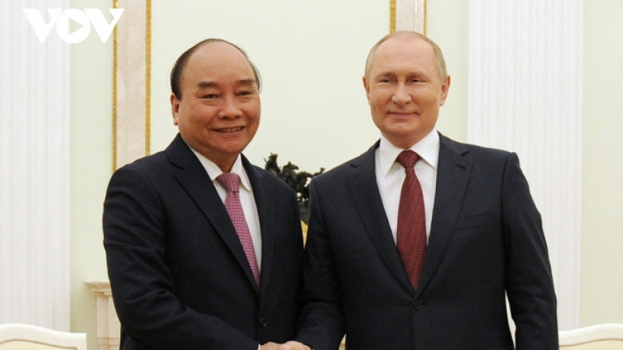 State President Phuc concludes Russia visit