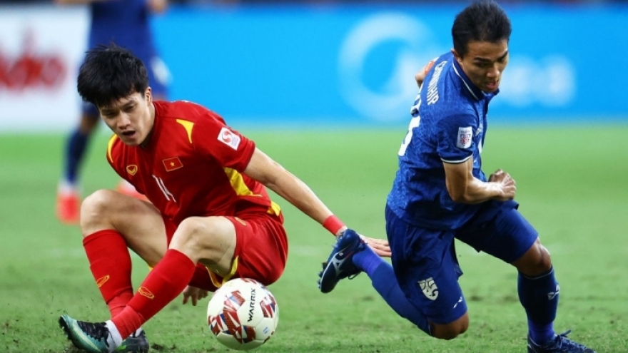 AFF Cup semi-finals: Thailand stun Vietnam 2-0 in Singapore