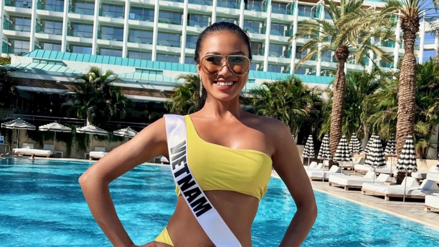 Vietnamese beauty shows off outstanding figure at Miss Universe 2021