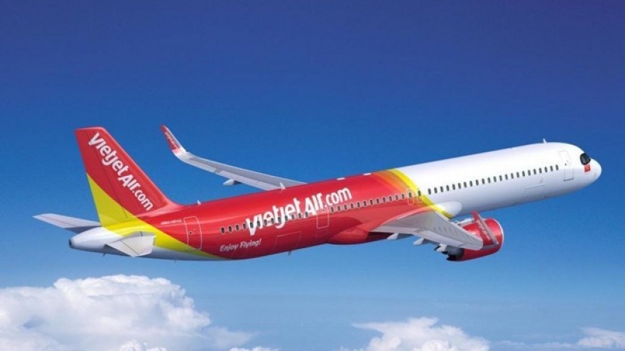 Vietjet increases flight frequency to meet year-end demand 