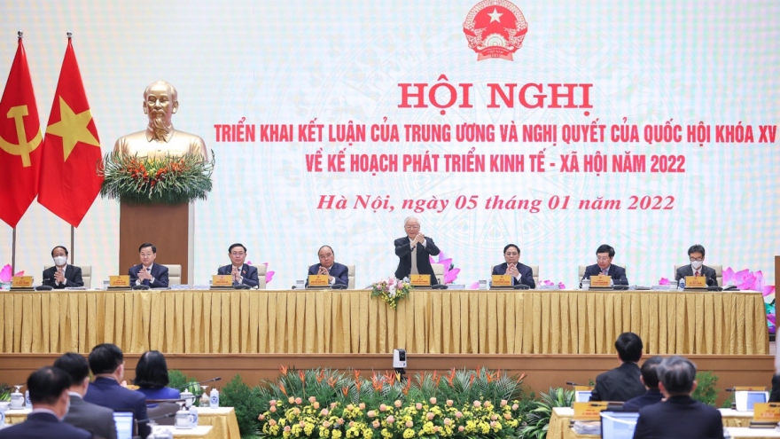 Vietnam gets down to work on 2022 development tasks