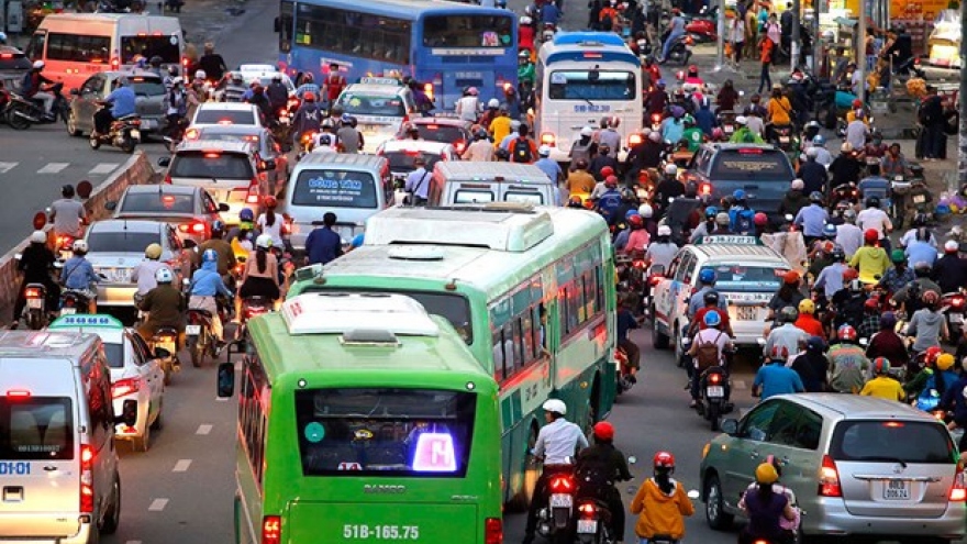 First Vietnamese city to carry out e-transportation development plan