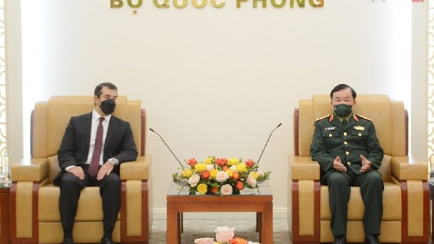 Vietnam, Azerbaijan agree to enhance defence ties