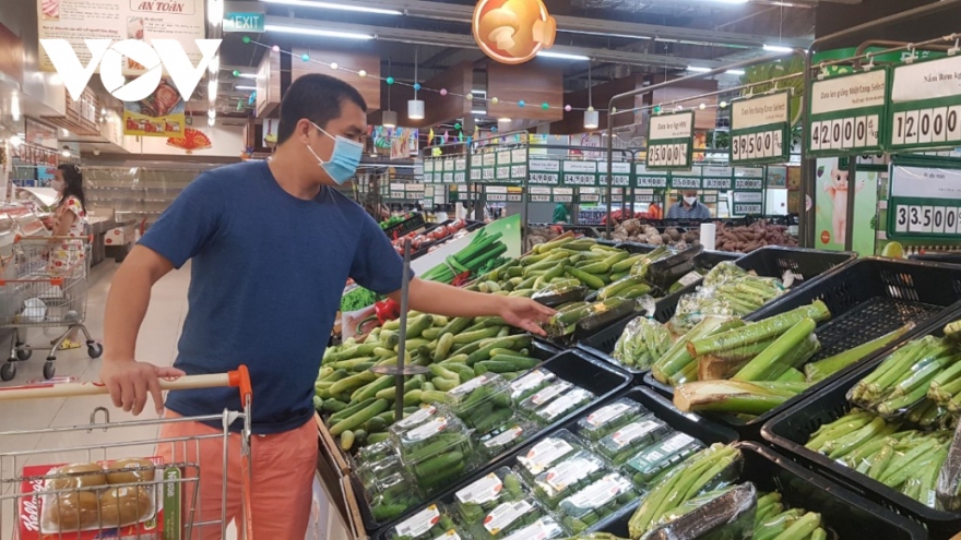 Supermarkets, wet markets reopen on February 2