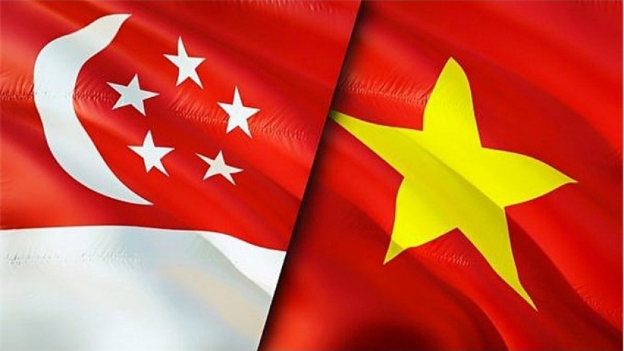 Ambassador highlights significance of President Phuc’s visit to Singapore