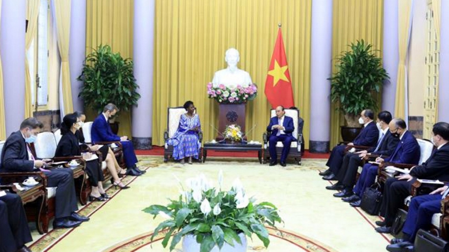 Vietnam pledges to enhance its role as active and responsible member of OIF