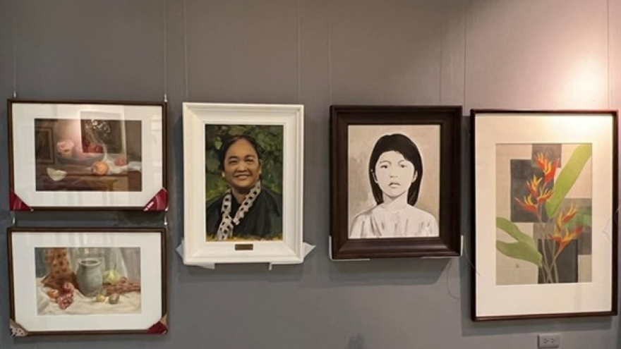 Exhibition honours Vietnamese women, nation and love