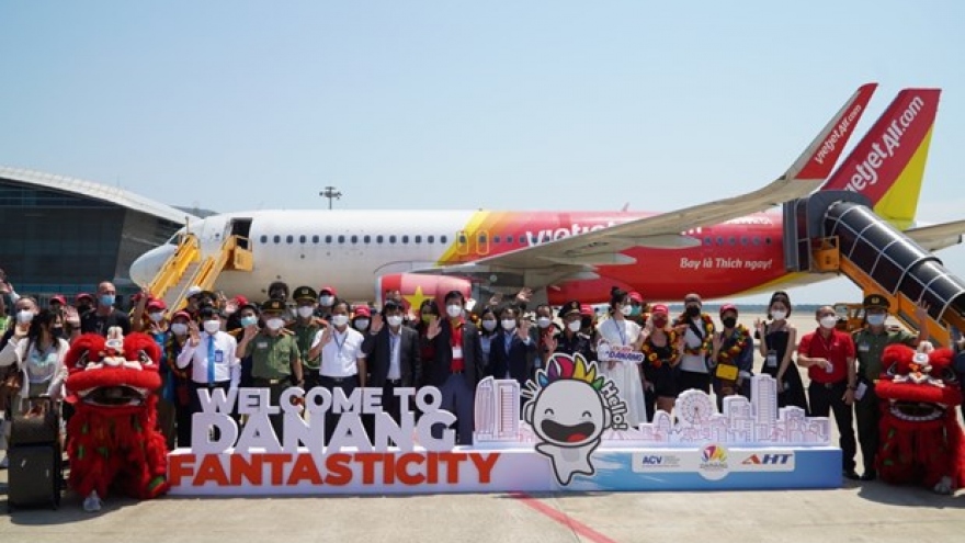 Vietjet resumes first international service from Thailand to Da Nang