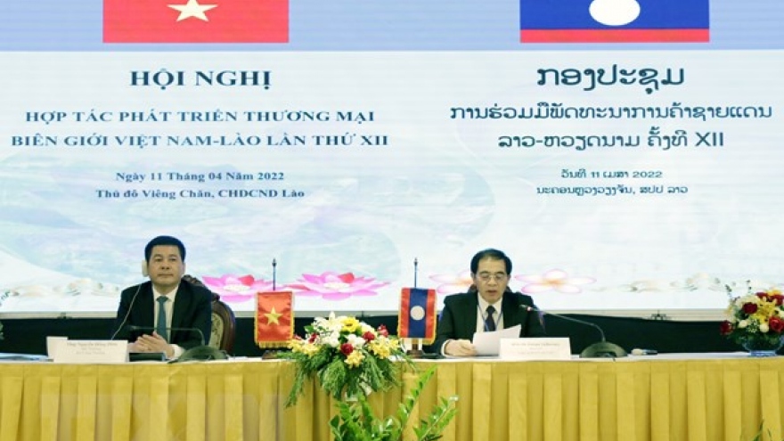 Vietnam, Laos seek to spur border trade development