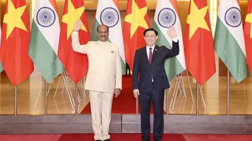 Indian parliamentary leader's visit creates motivation for promotion of Vietnam-India ties