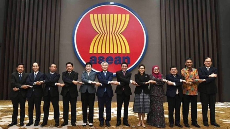 Vietnam co-chairs ASEAN-Korea Joint Cooperation Committee’s meeting