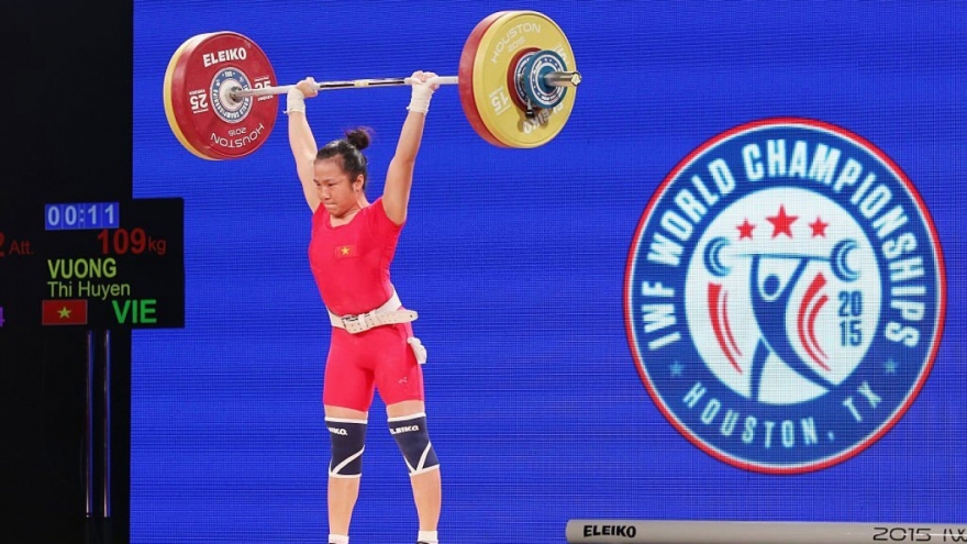 VN weightlifters target two golds at SEA Games 31