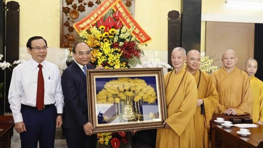 State President, VFF leader congratulate Buddhists on Lord Buddha’s birthday