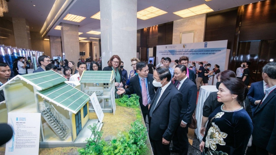 UNDP pledges additional 1,450 flood-resistant houses for Vietnam 