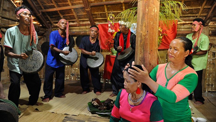 Filial piety ceremony of the Raglai ethnic people