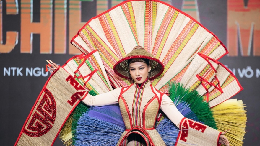 Vietnamese national costume for Miss Universe 2022 unveiled
