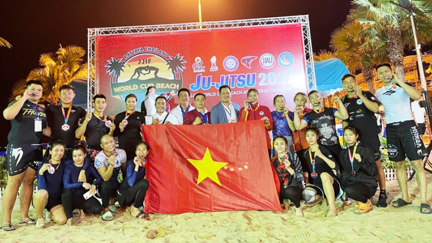 Vietnam wins big at jujitsu world cup beach 2022