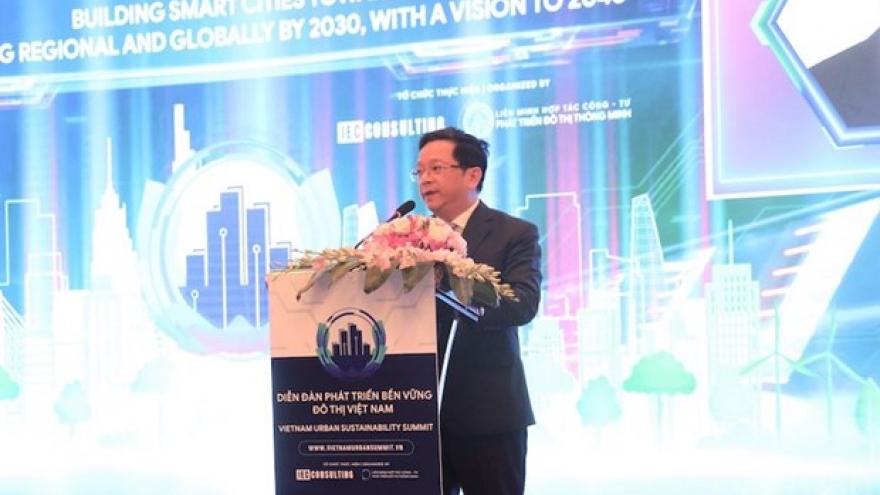 Vietnam eyes to develop domestically- and globally-connected smart cities