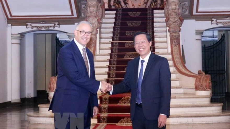 HCM City, Rotterdam enhance ties in climate change response