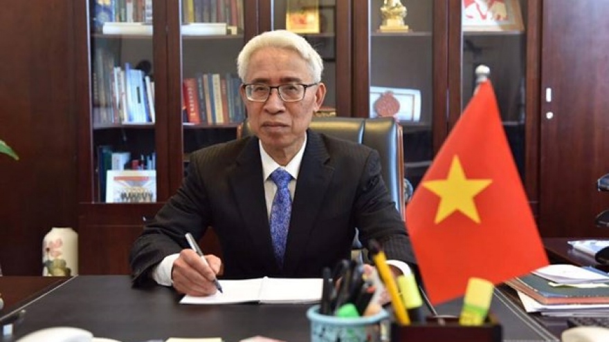 Ambassador highlights new strides in Vietnam - China relations