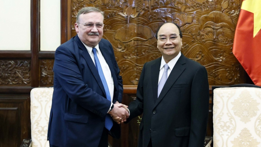 Vietnam values multifaceted cooperation with Hungary: President