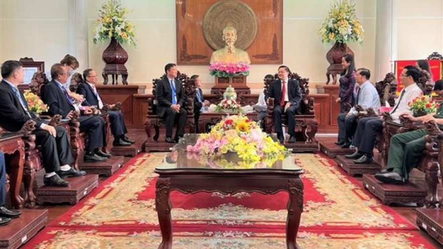Can Tho fosters tourism cooperation with Cambodia