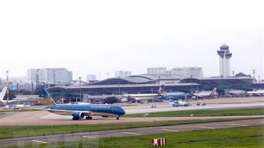 Technical warning forces Vietnam Airlines flight to land in Da Nang