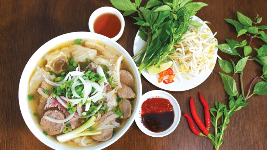 Vietnamese food named among world’s top 10 best cuisine