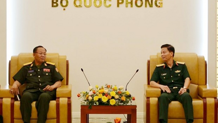 Personnel training a strategic issue in Vietnam - Lao defence ties