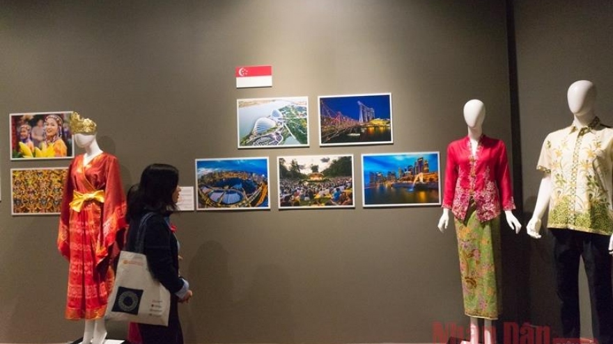 Hanoi to welcome opening of “ASEAN Cultural Colours” exhibition 