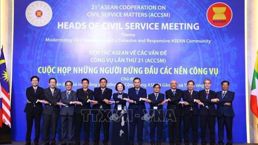 ASEAN heads of civil service meet in Hanoi