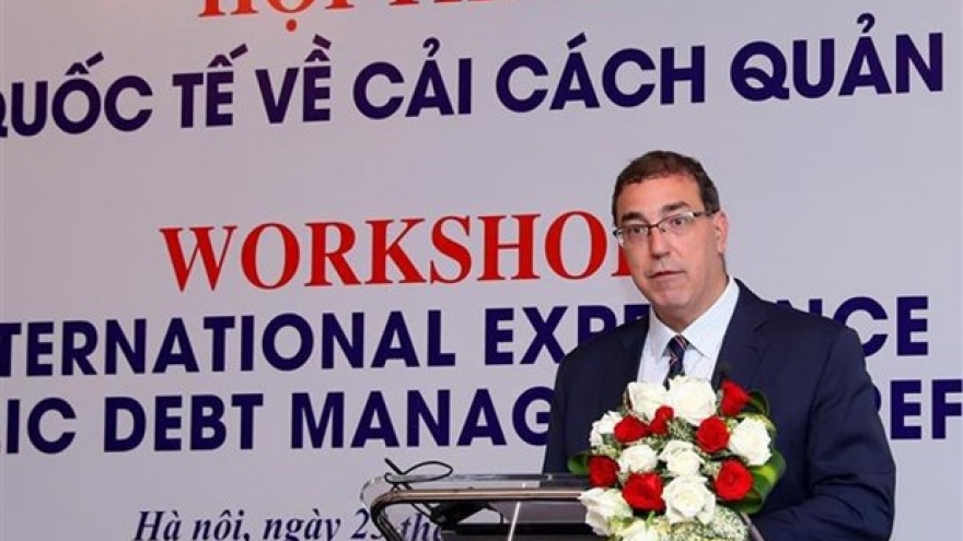 Workshop shares int'l experience in public debt management