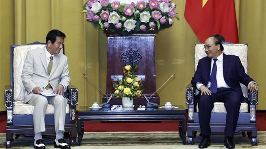 President hosts former Special Ambassador for Vietnam-Japan