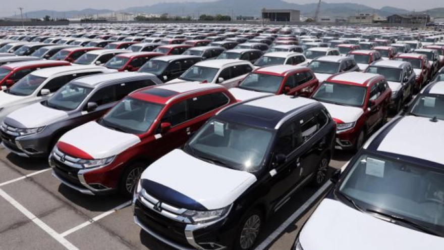 Car imports hit eight-month record high
