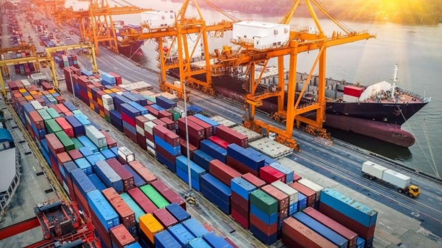 Vietnam racks up trade surplus exceeding US$7 billion