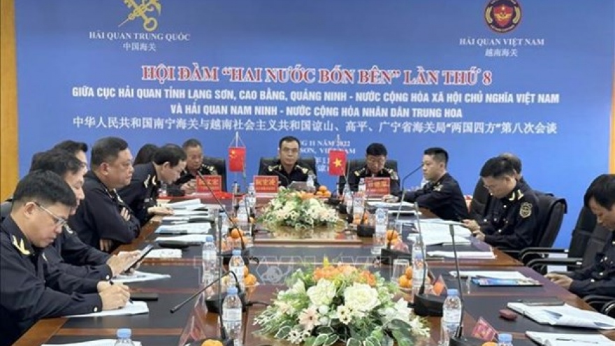 Vietnam, China bolster customs collaboration