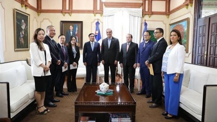 Party delegation pays working visit to Dominican Republic