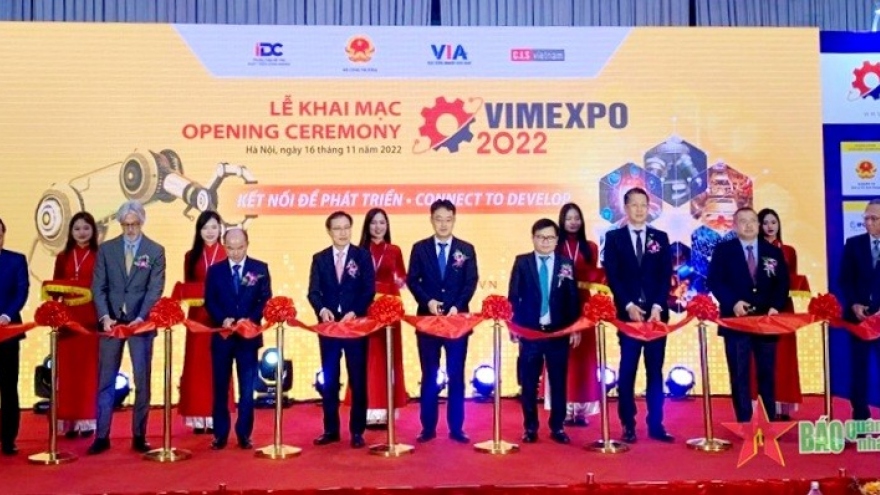Exhibitors join int’l expo on support industries, processing, and manufacturing