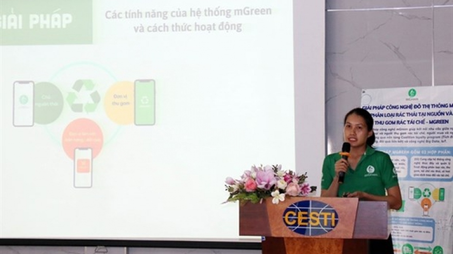 Workshop promotes technological solutions for waste collection, recycling
